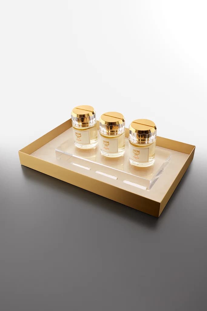 Cosmetic Tray for fragrance testing produced by Casadevall Group.