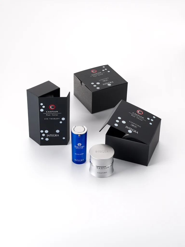 Integra: Cosmetics packaging produced by Casadevall Group.
