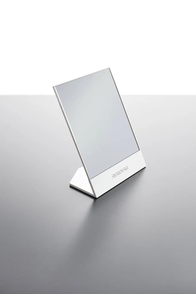 Faceted Display Riser produced by Casadevall Group.