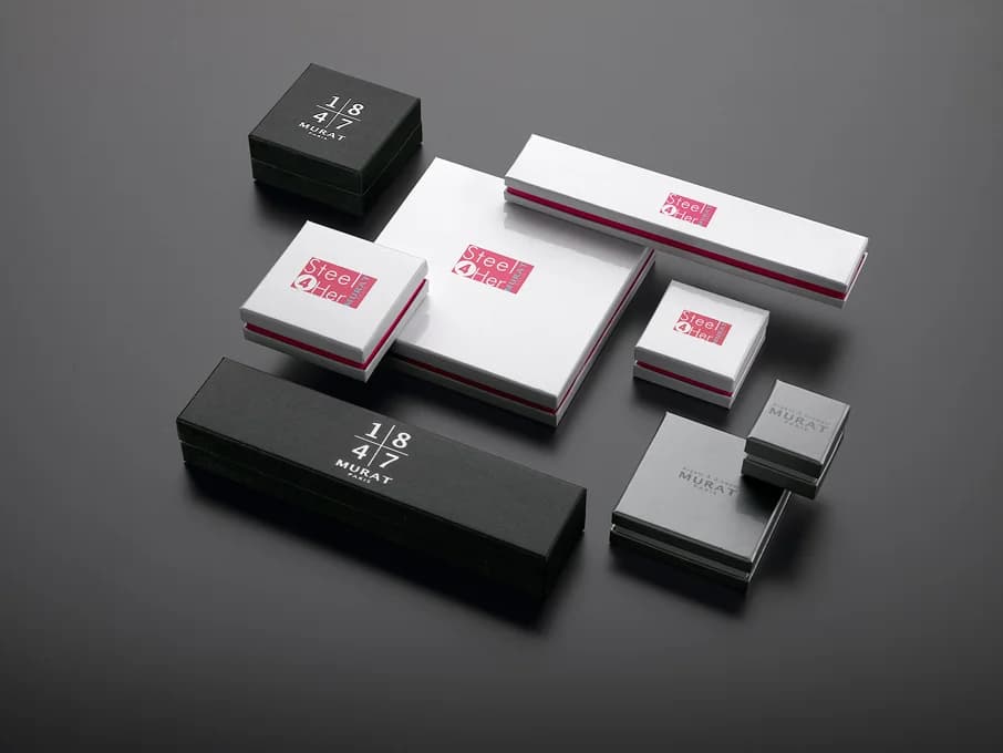 Murat Jewelry: Jewelry and bracelet packaging produced by Casadevall Group.