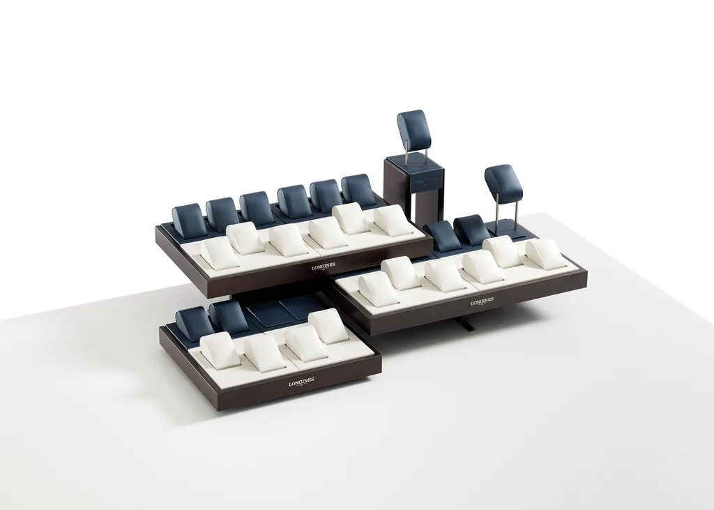 Longines: Modular display produced by Casadevall Group.