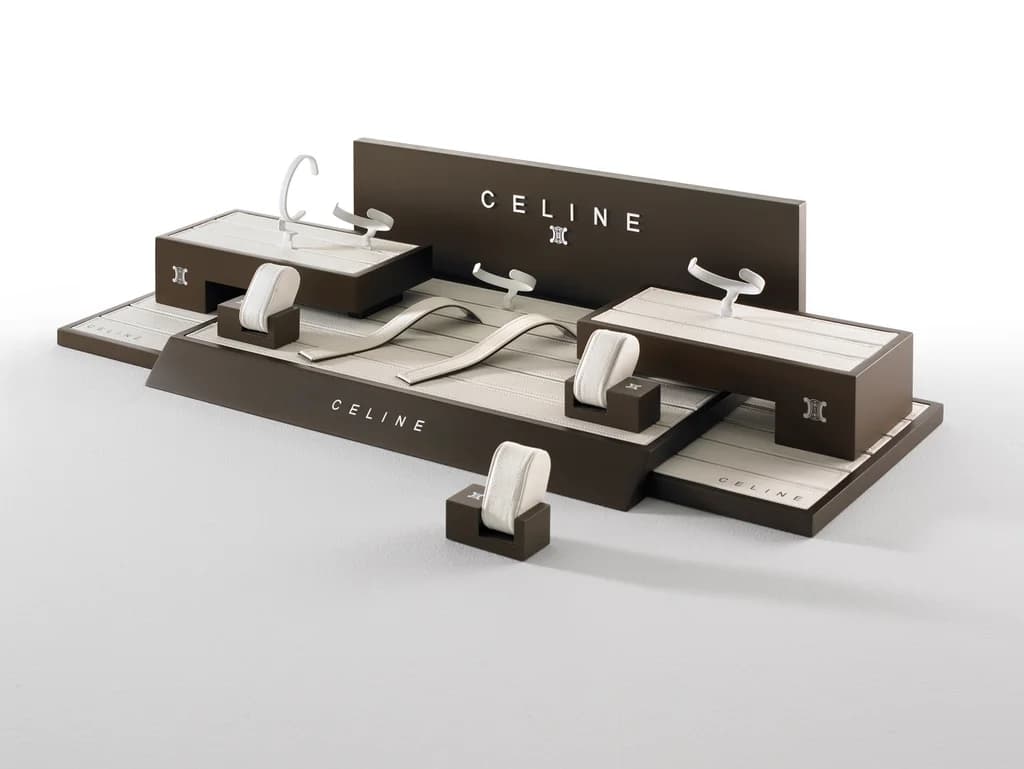 Celine: Multiple stepped display system produced by Casadevall Group.