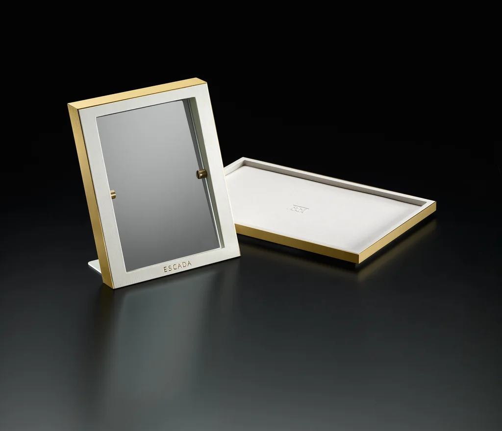 Escada: display produced by Casadevall Group.