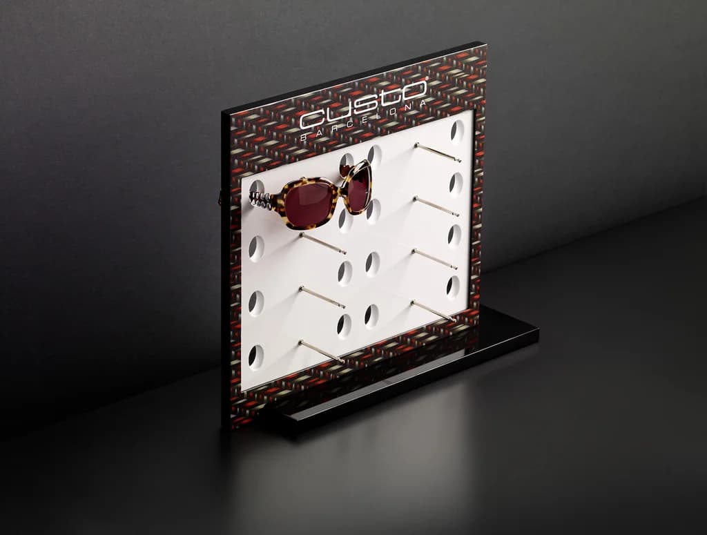Custo Barcelona: Vertical countertop display produced by Casadevall Group.