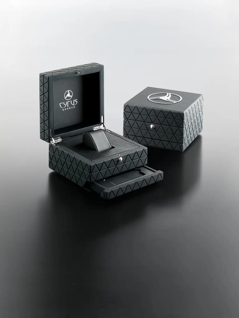 Cyrus Genève: Watch box produced by Casadevall Group.