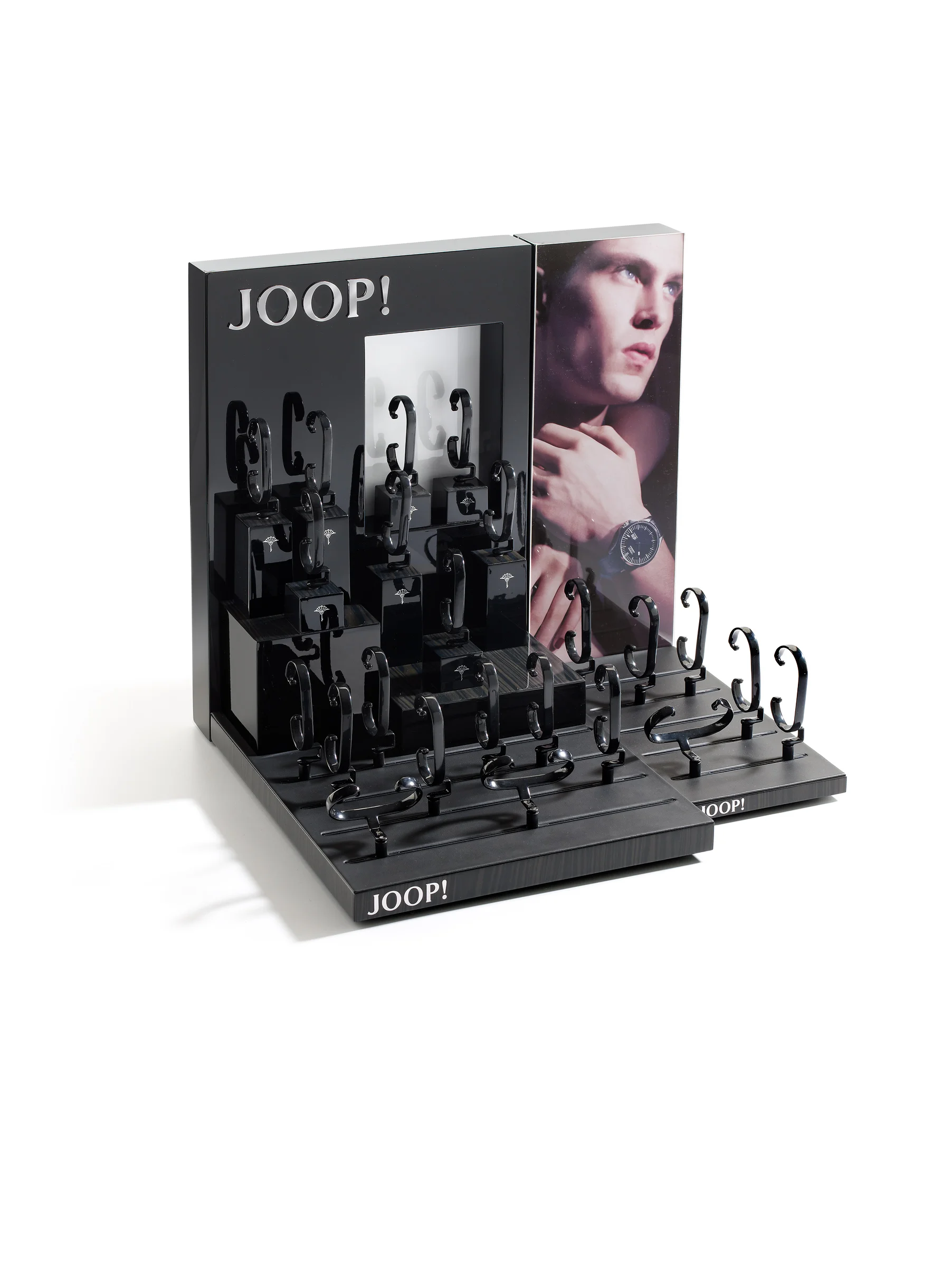 Joop: Countertop display produced by Casadevall Group.