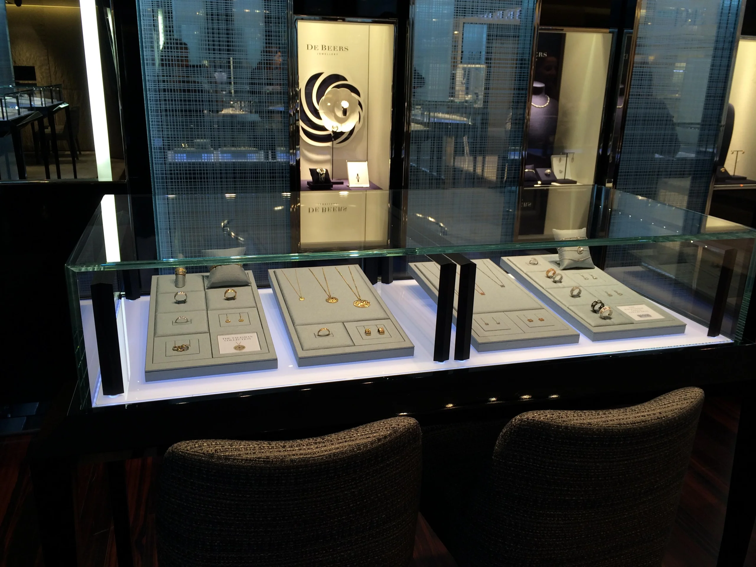 De Beers: Display produced by Casadevall Group.