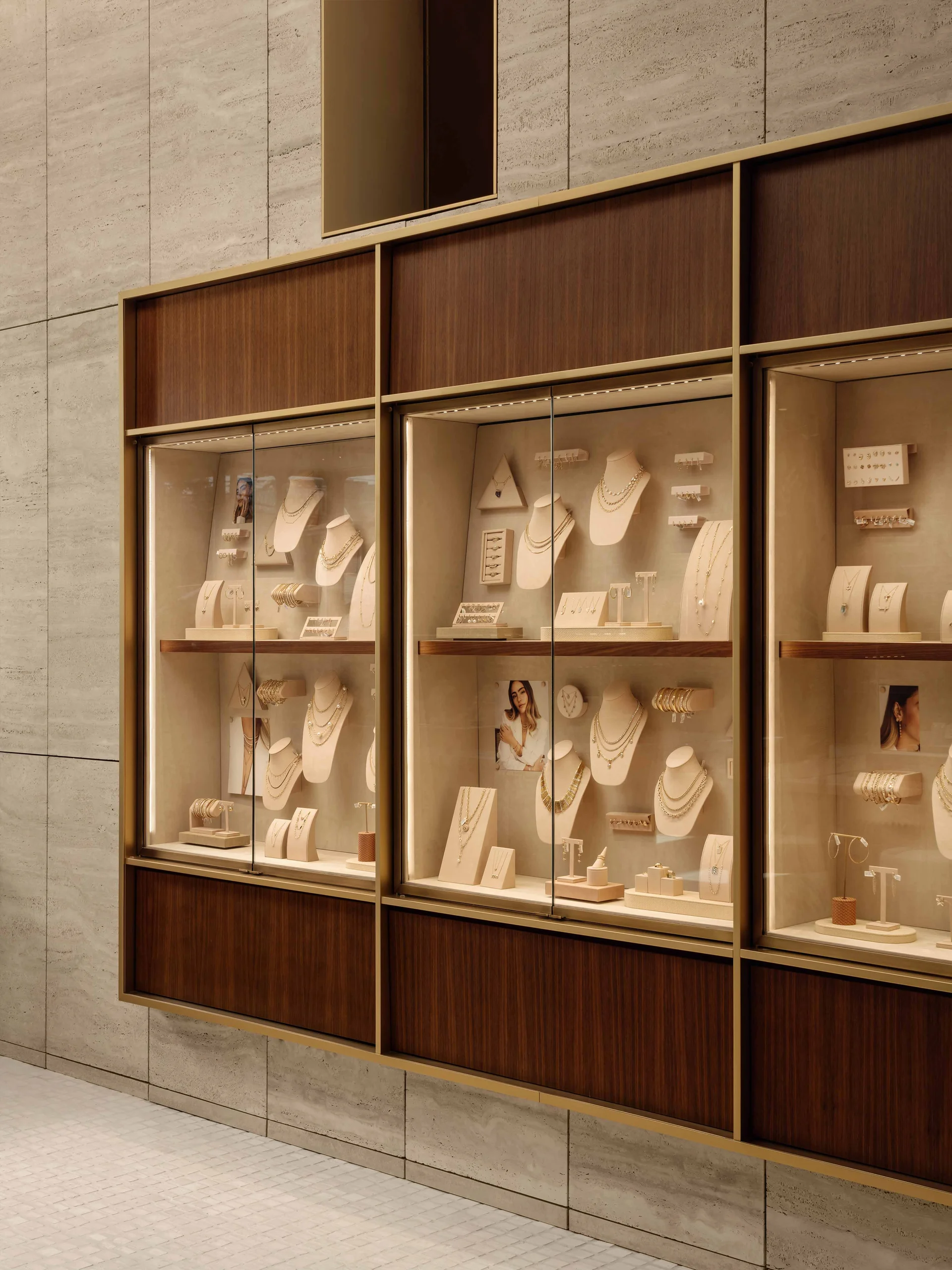 Korman Creative project produced by Casadevall Group.