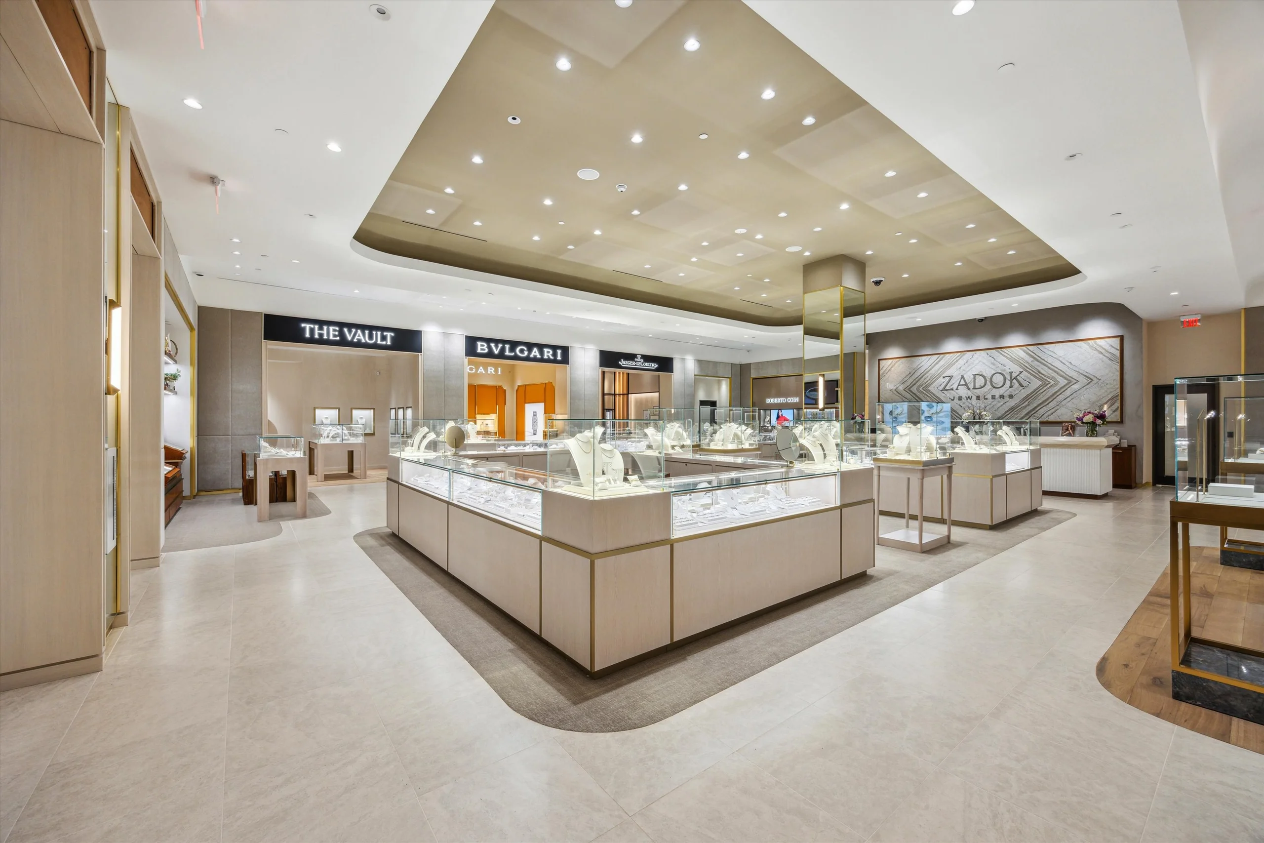 Multi-brand jewelry boutique interior produced by Casadevall Group.