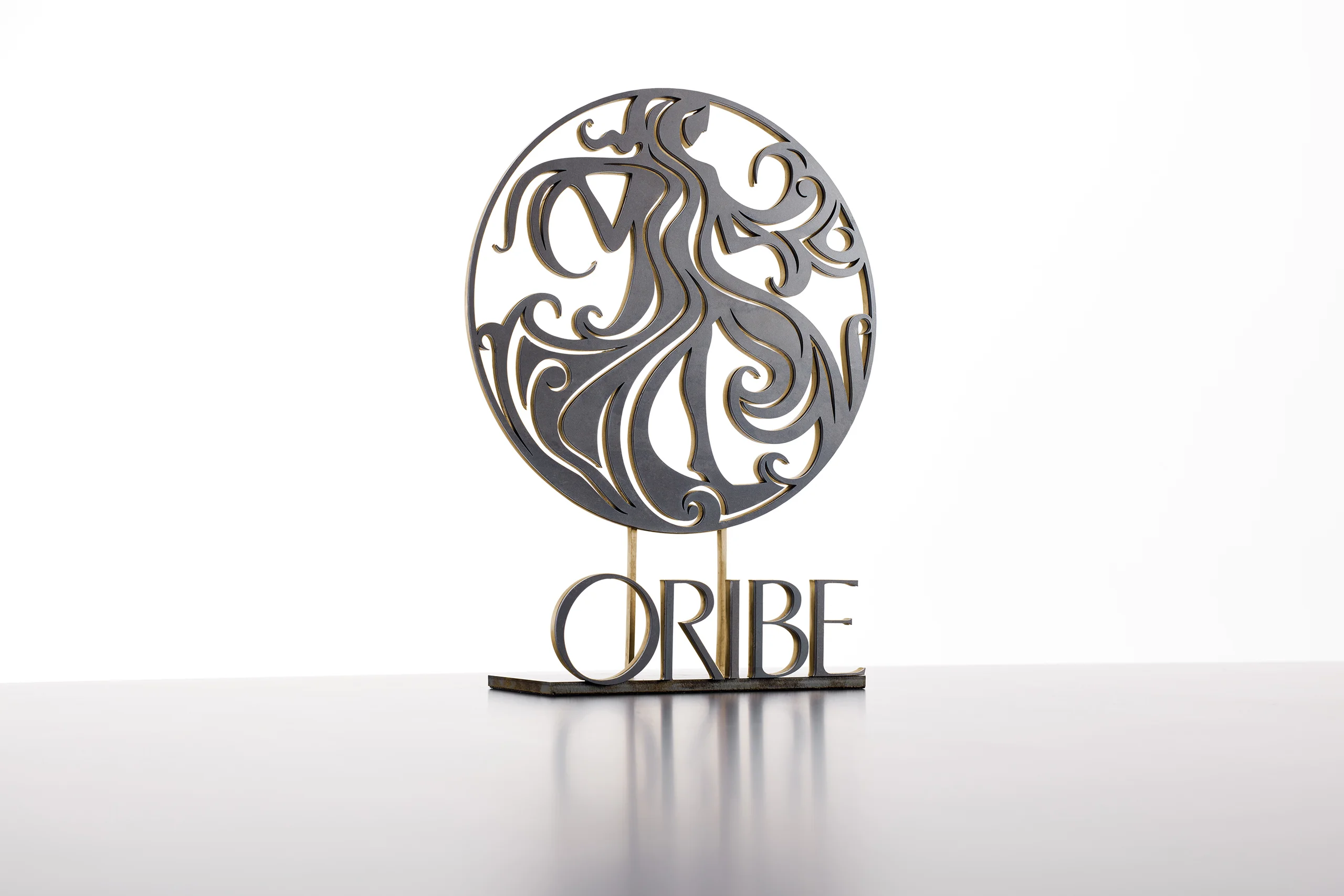 Oribe: display produced by Casadevall Group.