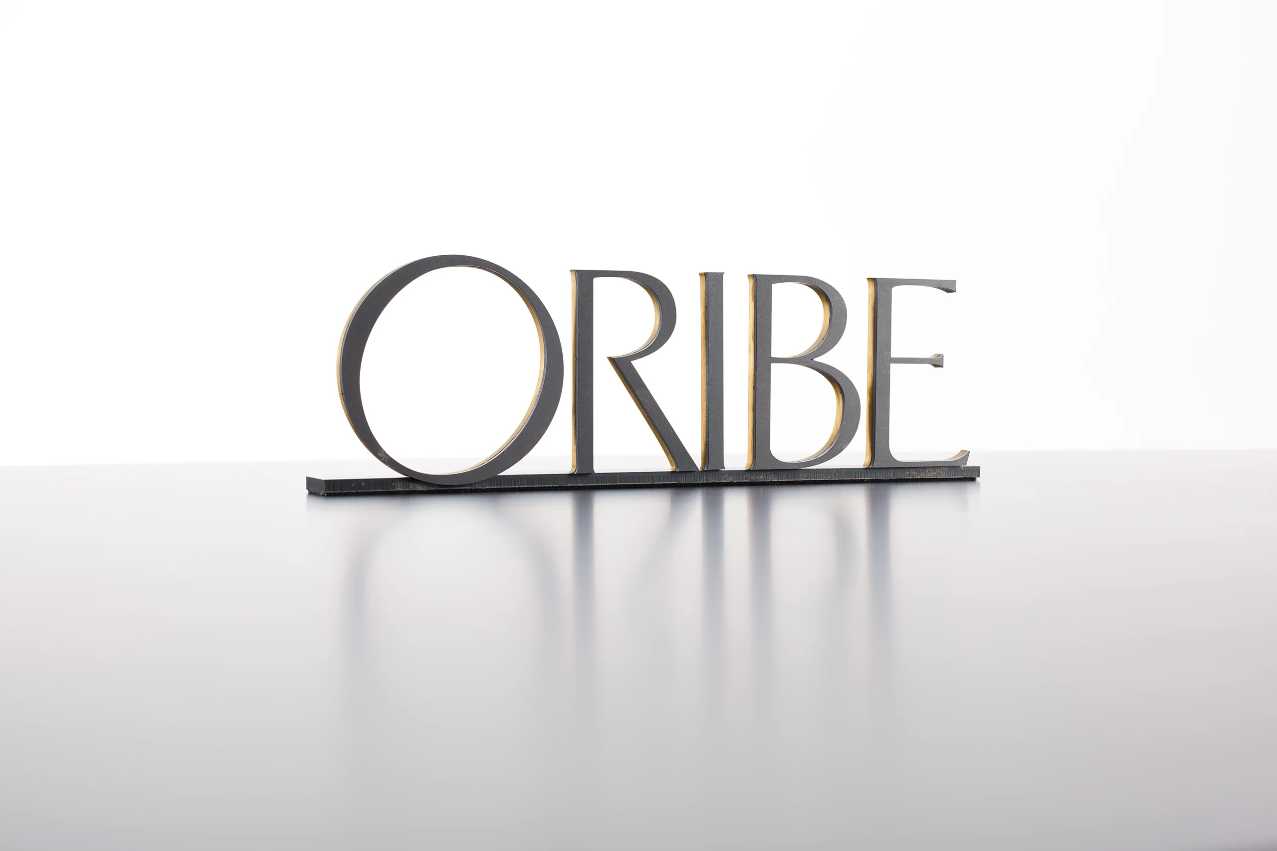 Oribe: display produced by Casadevall Group.
