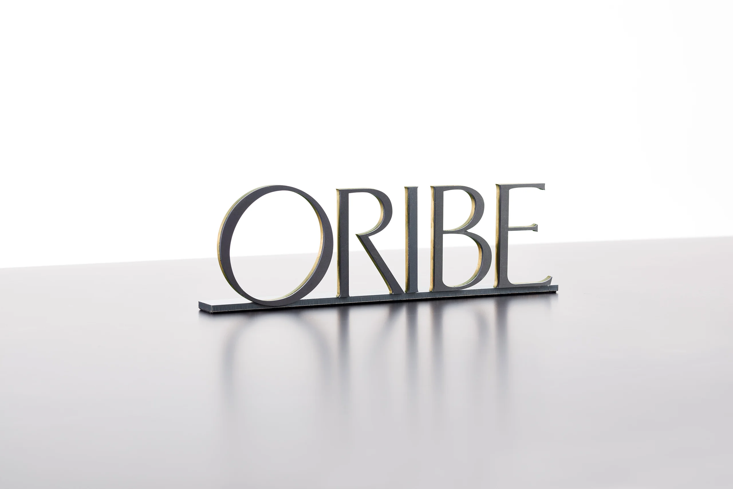 Oribe: display produced by Casadevall Group.