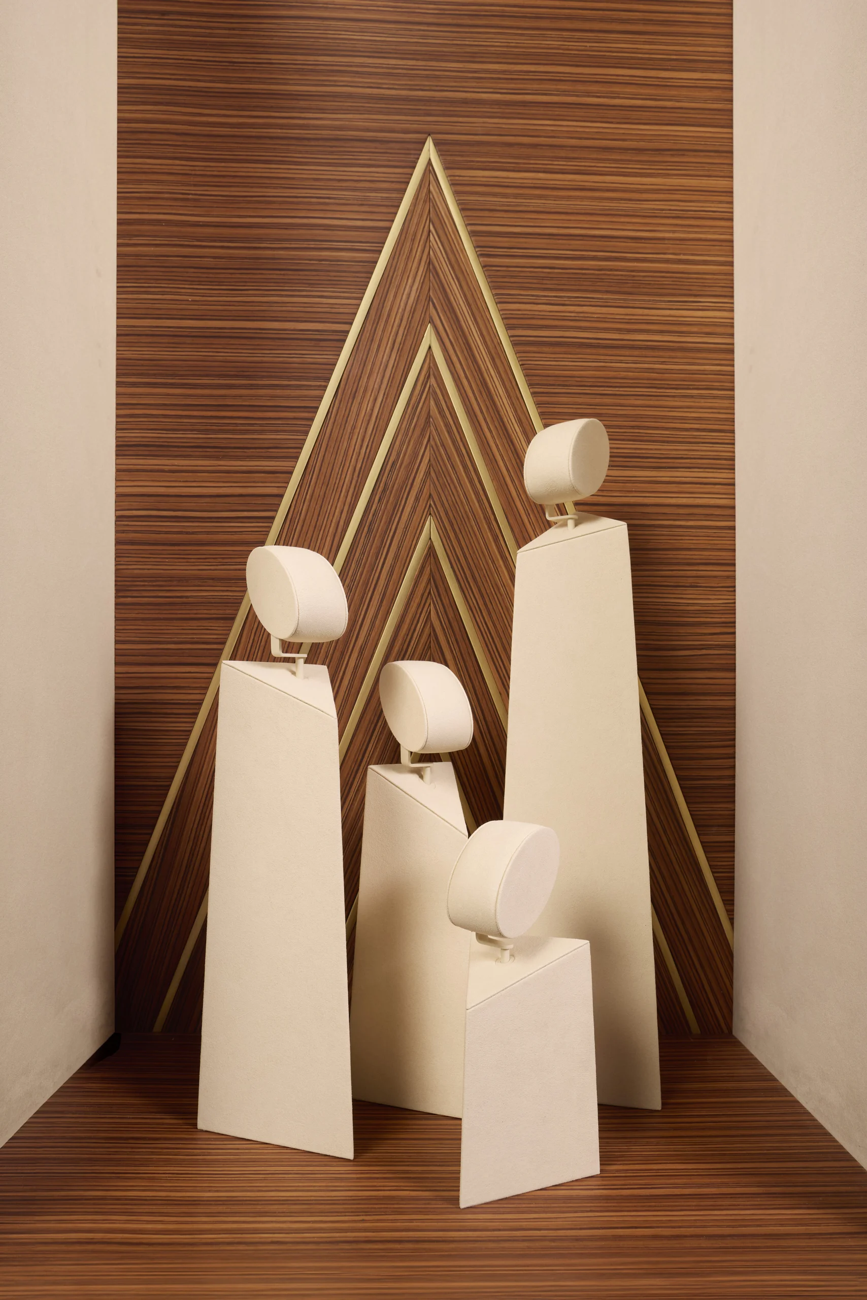 Wall-Mounted Watch Display Booth produced by Casadevall Group.